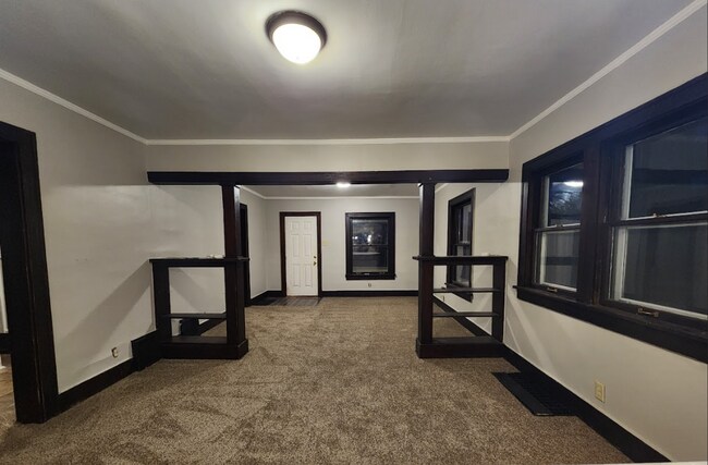 3714 9th St in Des Moines, IA - Building Photo - Building Photo