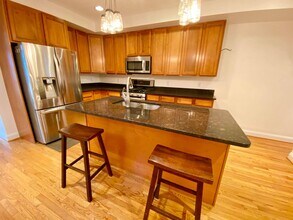 118 N Patterson Park Ave in Baltimore, MD - Building Photo - Building Photo