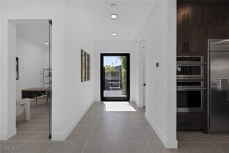 787 Willits St in Las Vegas, NV - Building Photo - Building Photo
