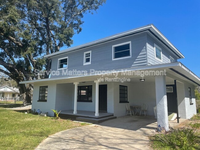 property at 2208 N N Street