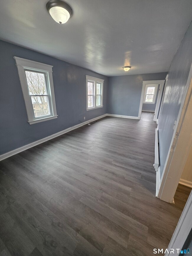 31 Van Orman St in Watertown, CT - Building Photo - Building Photo