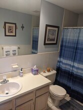 453 Lake Ave S, Unit Apartment in Nesconset, NY - Building Photo - Building Photo