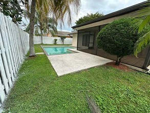 3291 SW 4th St in Deerfield Beach, FL - Building Photo - Building Photo