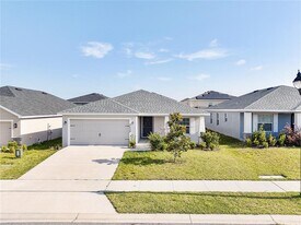 2439 Matterhorn Trl in Davenport, FL - Building Photo