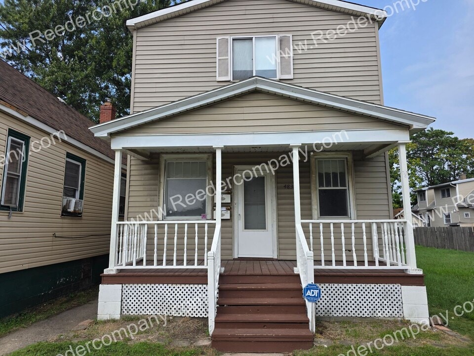 4838 Walsh Ave in East Chicago, IN - Foto de edificio