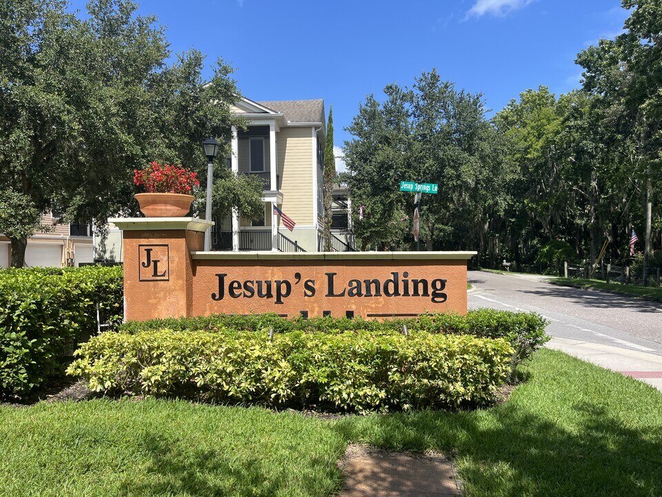 677 Oak Lake Ln in Winter Springs, FL - Building Photo
