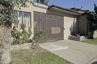 1815 E Artesia Blvd in Long Beach, CA - Building Photo - Building Photo