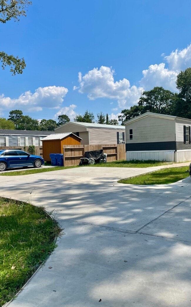 21430 Dunn in New Caney, TX - Building Photo - Building Photo