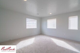4106 Cerro Wy in Saint George, UT - Building Photo - Building Photo