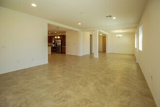 12047 N Golden Mirror Dr in Marana, AZ - Building Photo - Building Photo