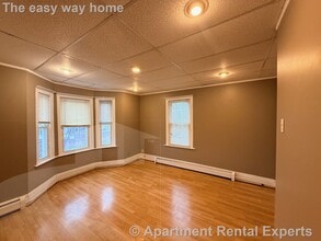 741 Somerville Ave in Somerville, MA - Building Photo - Building Photo