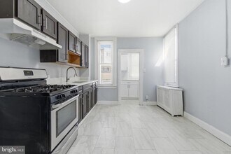 2143 66th Ave in Philadelphia, PA - Building Photo - Building Photo