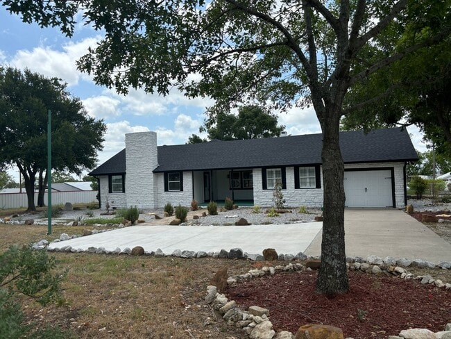 property at 7608 Veal Station Rd