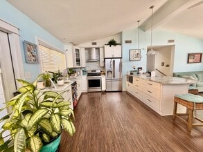 603 Pelican Dr in Fort Walton Beach, FL - Building Photo - Building Photo