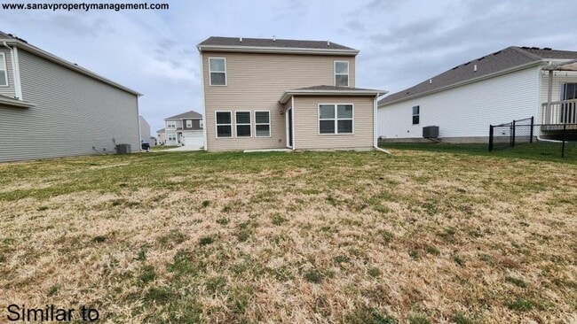 4204 NW Cedarwood Dr in Ankeny, IA - Building Photo - Building Photo