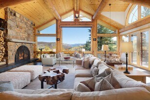 38 Fox Ln in Aspen, CO - Building Photo