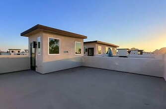 6850 E McDowell Rd in Scottsdale, AZ - Building Photo - Building Photo