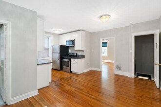 3957 McDonald Ave in St. Louis, MO - Building Photo - Building Photo