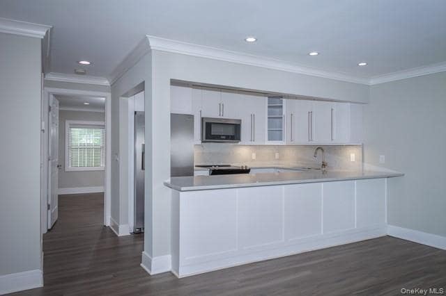 property at 116 Smithtown Blvd
