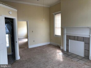 104 S Loudoun St, Unit 2 in Winchester, VA - Building Photo - Building Photo