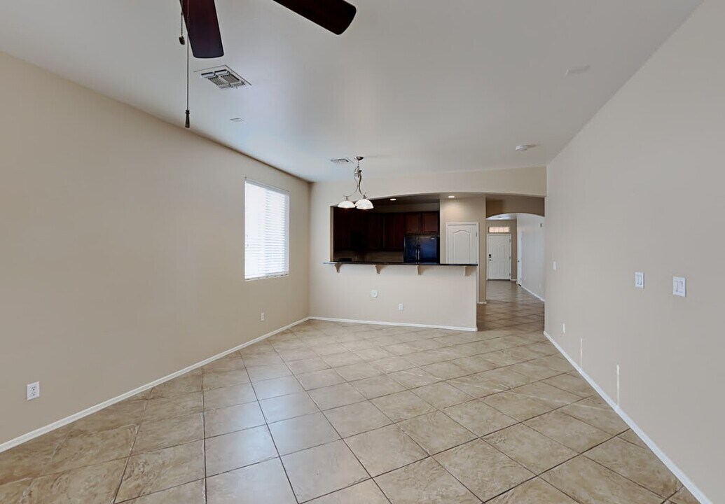 6558 W Montebello Ave in Glendale, AZ - Building Photo