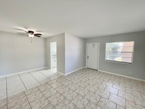 200 E Ocean Ave in Boynton Beach, FL - Building Photo - Building Photo