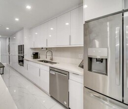 14330 SW 157th St in Miami, FL - Building Photo - Building Photo