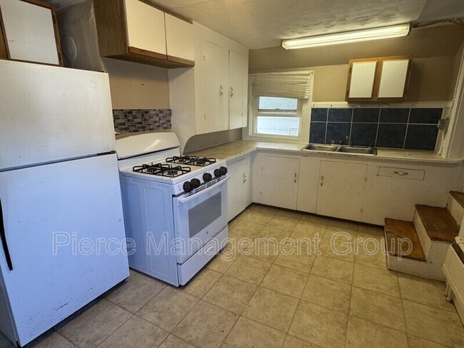 43 Cross St in Keene, NH - Building Photo - Building Photo