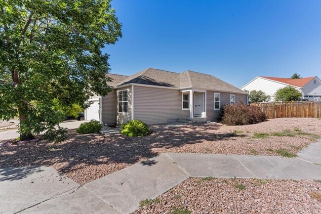 8402 Snowdrop Ct in Fountain, CO - Building Photo - Building Photo