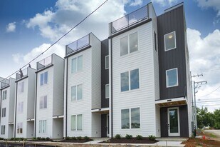 522 Cliff Cir in Nashville, TN - Building Photo