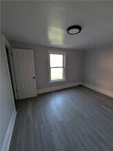 241 E 18th Ave in Homestead, PA - Building Photo - Building Photo