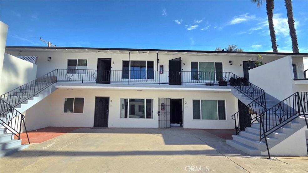 1803 W Sumac Ln, Unit 5 in Anaheim, CA - Foto de edificio