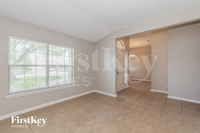 property at 7444 Lake Plantation Ln