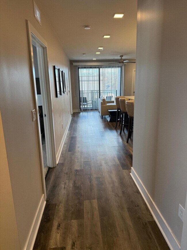 480 N Main St in Royal Oak, MI - Foto de edificio - Building Photo