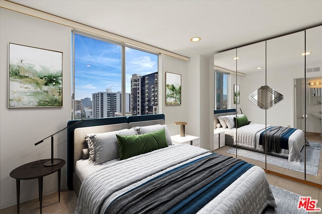 10747 Wilshire Blvd in Los Angeles, CA - Building Photo - Building Photo