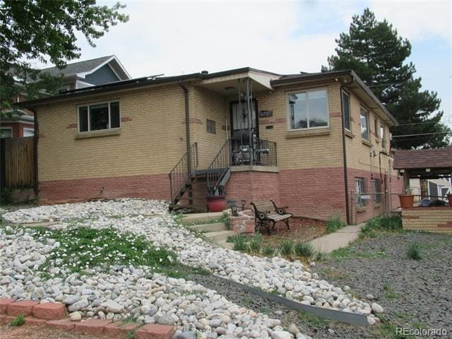 property at 2480 Yates St