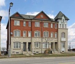 2602-2608 Bur Oak Ave in Markham, ON - Building Photo