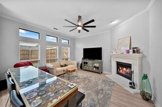 674 Burr Oak Dr in Frisco, TX - Building Photo - Building Photo