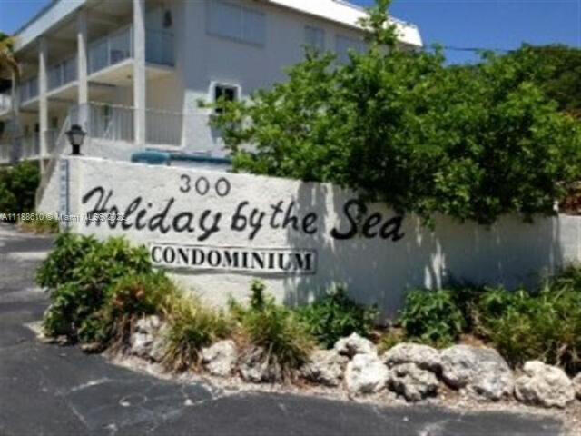 300 Ocean Dr-Unit -20 in Key Largo, FL - Building Photo