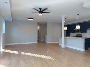 4409 N Seeley Ave, Unit 1A in Chicago, IL - Building Photo - Building Photo
