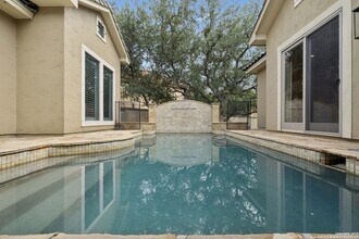 238 Verbena Hill in San Antonio, TX - Building Photo - Building Photo
