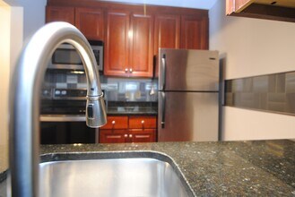 108 Eastern Ave in Manchester, NH - Building Photo - Building Photo