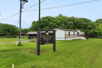 Walnut Creek Mobile Home Park in Alvarado, TX - Building Photo - Building Photo
