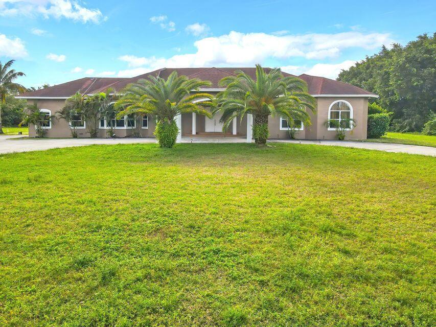14094 43rd Rd N in Loxahatchee Groves, FL - Building Photo