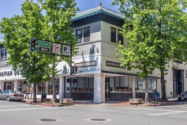 Aileen Apartments in San Rafael, CA - Building Photo - Building Photo