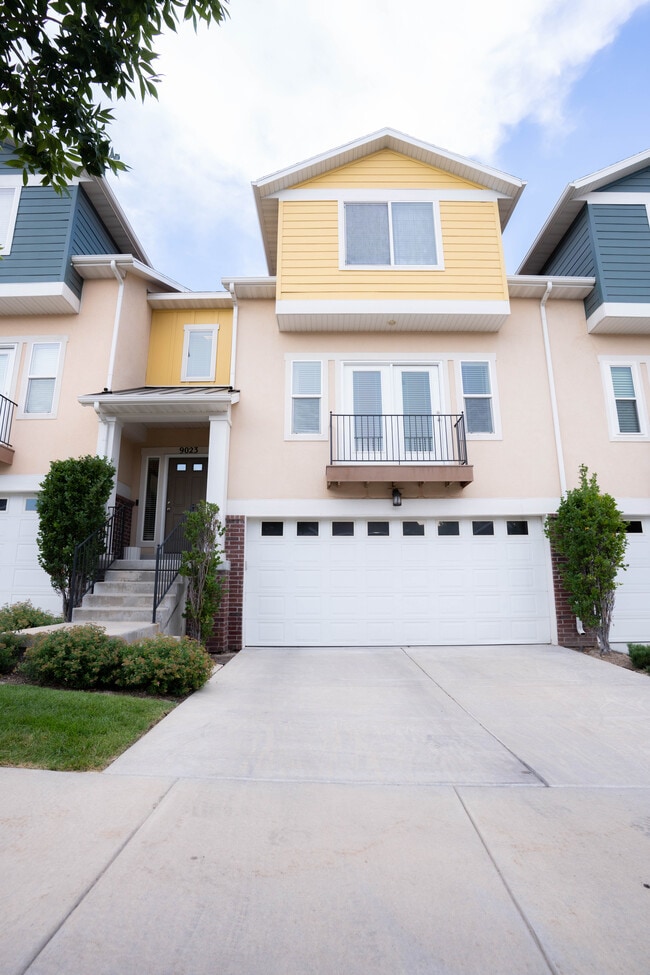 property at 9023 S Quarry Stone Way
