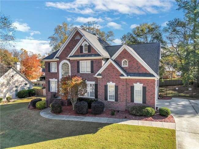 property at 127 Tara Blvd