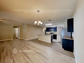 5473 Magdalene Wy in Zephyrhills, FL - Building Photo - Building Photo