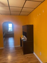 9 E Main St in Mount Pleasant, PA - Building Photo - Building Photo