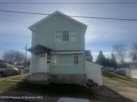 2001 Price St in Scranton, PA - Building Photo